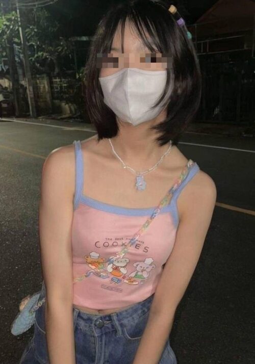 【画像】夜道でこのメスガキに声かけられたらどうする？