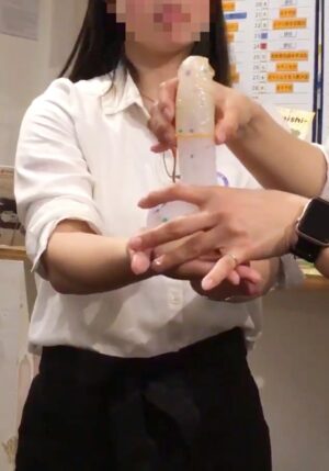 【動画あり】令和の女子高生さん、保健の授業で実演があるらしいｗｗｗｗｗｗｗｗ