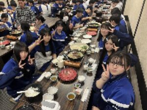 【画像あり】ＪＫさん、修学旅行の集合写真でも一軍過ぎるｗｗｗｗｗｗｗｗｗｗｗｗ