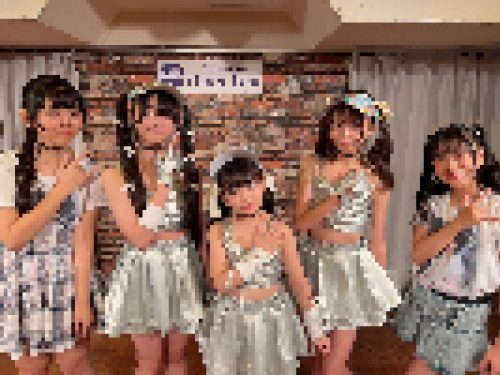 【アカン】８歳の地下アイドル爆誕「チェキ撮れるけど20時までです！」にオタク困惑…