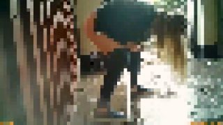 【動画】尿意MAXまんさん、トイレが全部使用中だった結果…のサムネイル画像