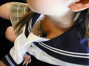 【画像】クラスの男子全員をフル勃起させた女子高生がこちらｗｗｗｗｗ