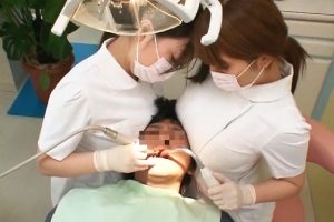 【画像あり】Mカップおっぱいの歯科衛生士さん「患者に胸が当たって辛い」