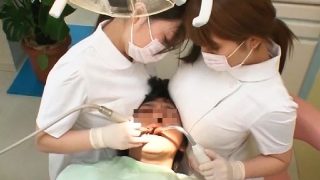 【画像あり】歯科衛生士（Mカップ）「おっぱいが患者に当たって辛い…」のアイキャッチ画像