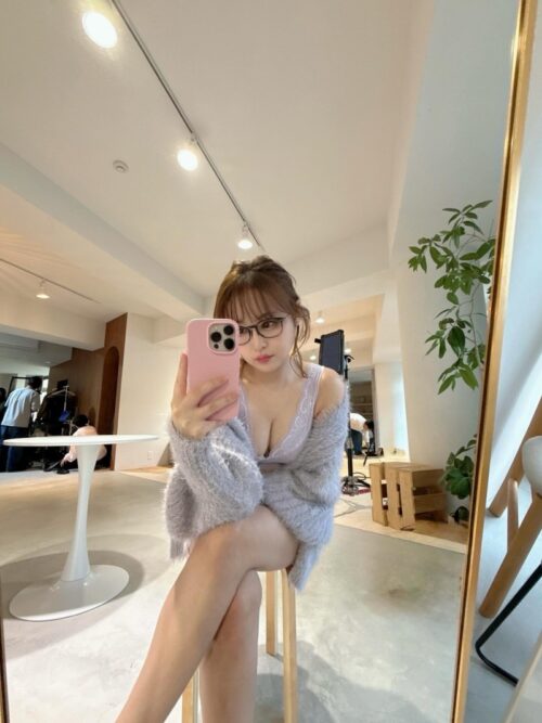 【芸能】鈴木奈々、ランジェリー姿がなんか妙にエロいｗｗｗｗｗｗ