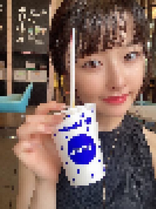 【画像あり】ＪＣモデルさん、大好きな弟に騎乗位キスｗｗｗｗｗ