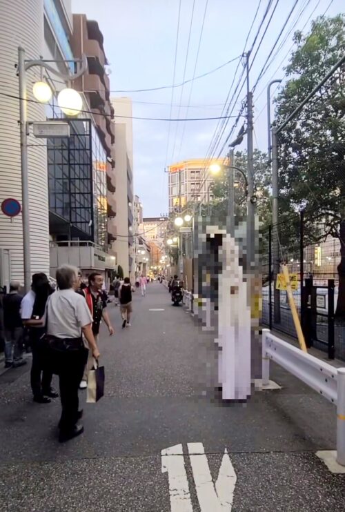 【衝撃】大久保公園の立ちんぼ、ついに限界突破してしまう…