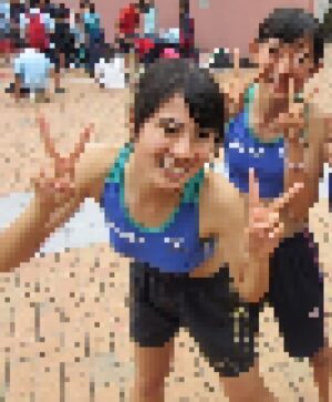【画像】「おっぱいなんていらない」巨乳すぎて成績が伸び悩む陸上部JK