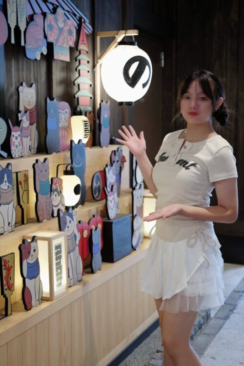 【画像】ＪＣさん、おっきく育ち過ぎて大人と見分けがつかない