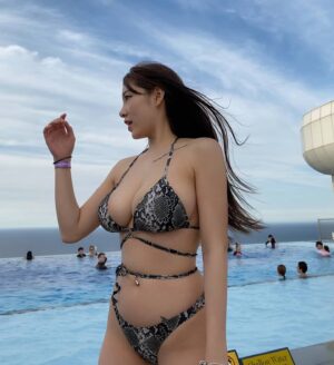 【画像】歩くセックス女子大生、見つかる