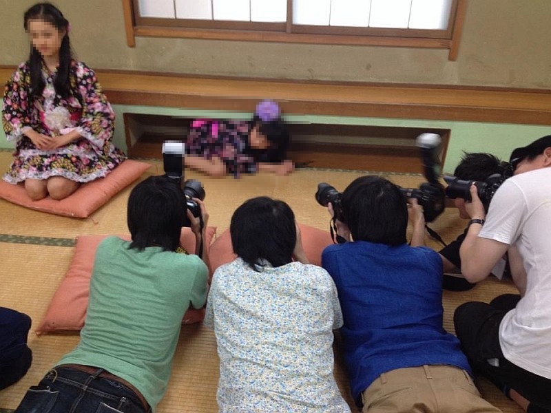 【ｱｶﾝ】女子小学生アイドル、小さければ小さいほど価値がある模様