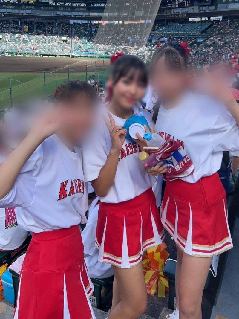 【動画】インタビュアーさん、甲子園のチアガールに我慢できずセクハラ
