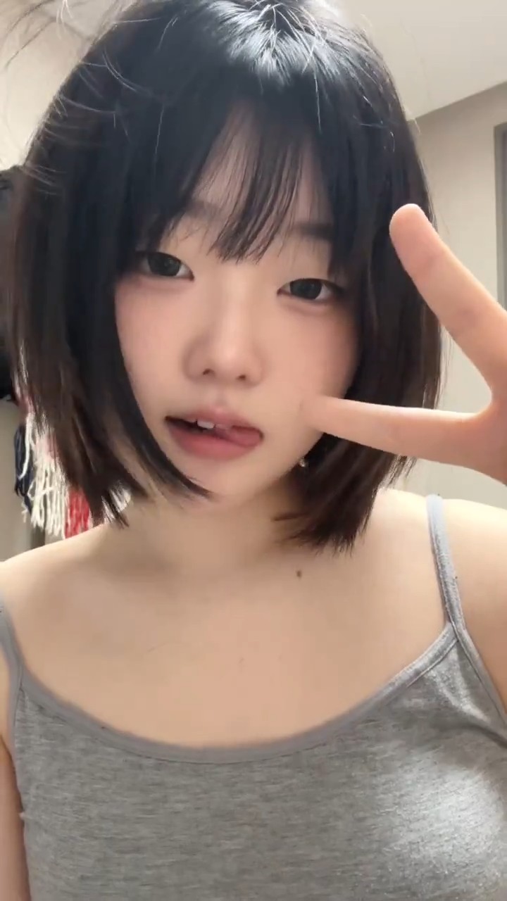 【動画】一重でも許されるタイプの顔ｗｗｗｗｗｗｗｗｗｗｗｗｗｗｗｗｗｗｗｗｗｗｗｗ